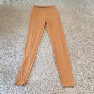 Lululemon Align Pant 28"
Saddle Brown size 6